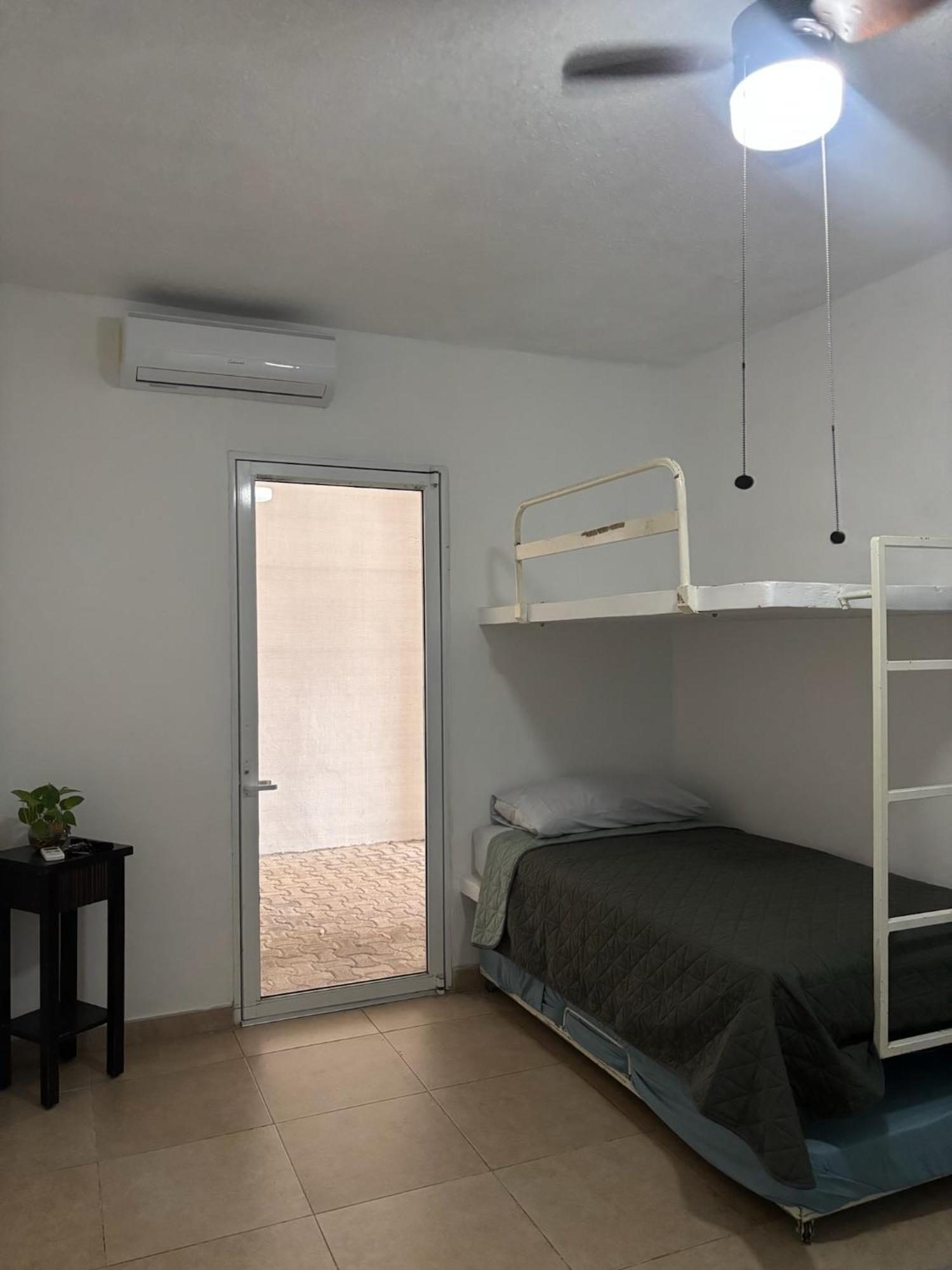 דירות פוארטו מורלוס Casa Piedro מראה חיצוני תמונה